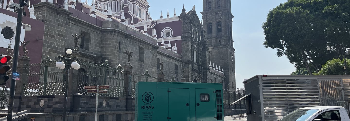 Planta de luz portátil 50 kW para eventos – Maquinaria Rivas