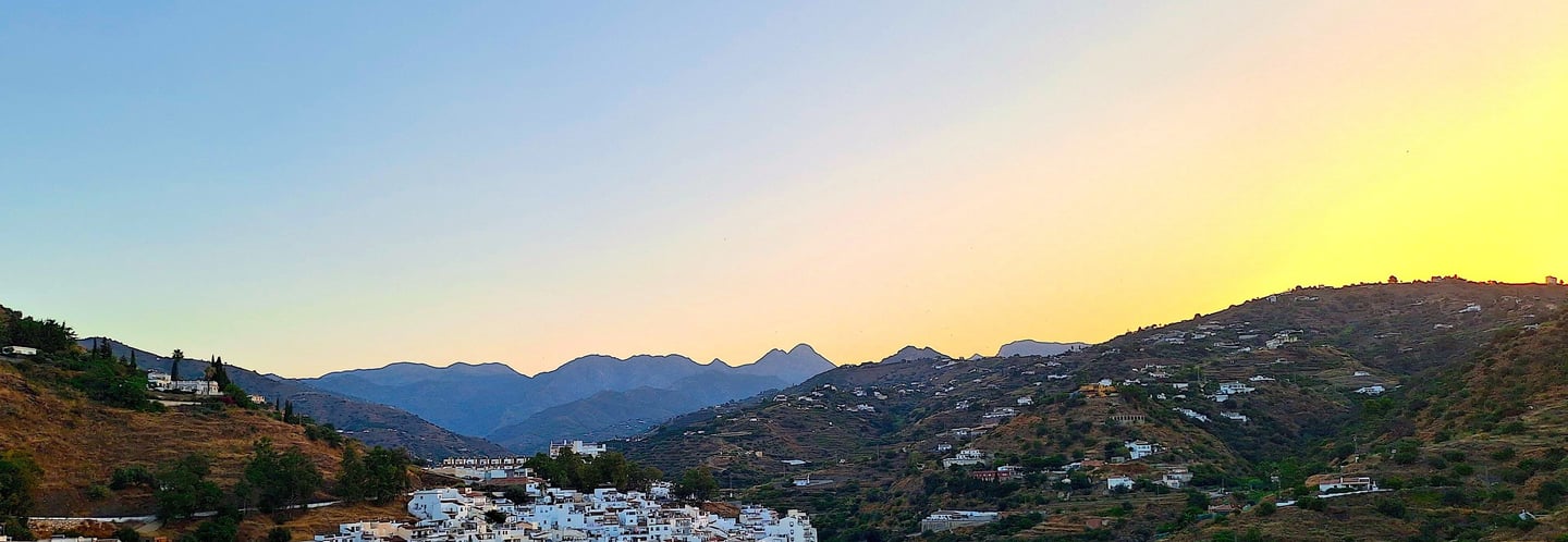 Therapeutic & Creative Writing carmen pombero surya reiki axarquia torrox pueblo