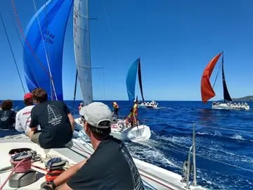 Sailboat Regatta | Wind Expedition boat delivery service
