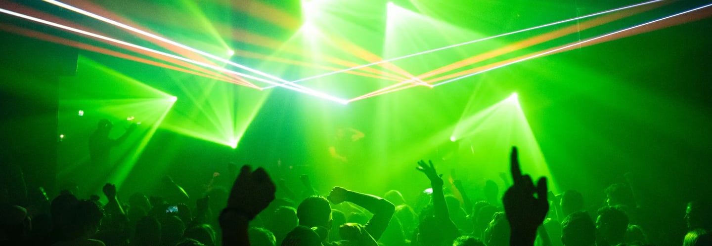 people dancing inside a house music club in Alcudia Mallorca