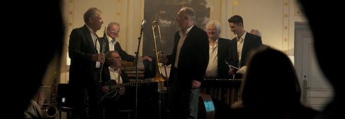 washboard swing five dans le tournage du film " sauver ou périr" avec Pierre Niney
