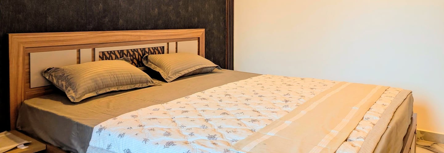 Room 1 at Kaveen Homes