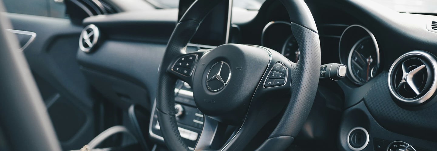 mercedes benz control panel and wheel