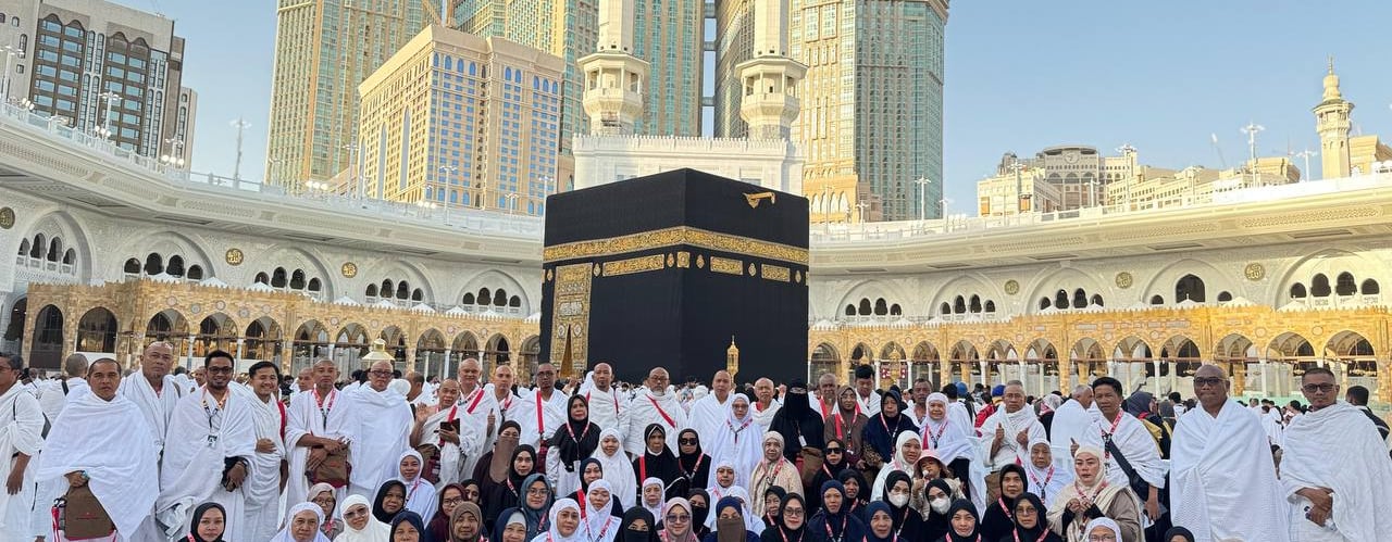 Umroh Reguler 9 Hari Saudia Air Alhijaz Tour