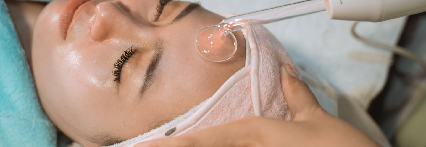 Cosmic Java Spa not in Perumbakkam yet and after around 10 min Peace and Pamper Facility will offer 