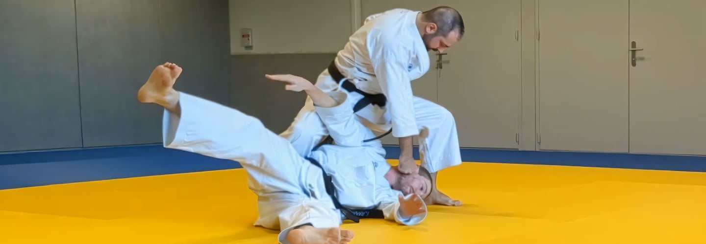 Technique de karaté Taï-Jitsu