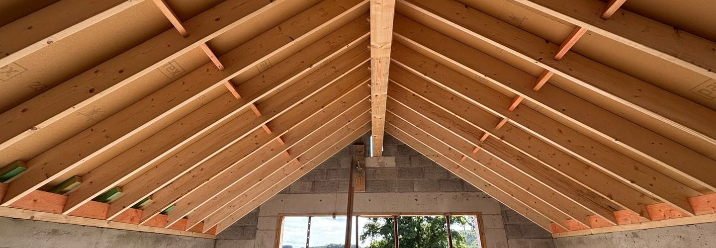 Poutres, toiture, Bastogne