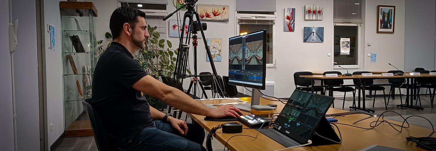 Installation du matériel pour la captation du conseil municipal