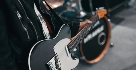 Polly Maggoo groupe rock Nantes guitare