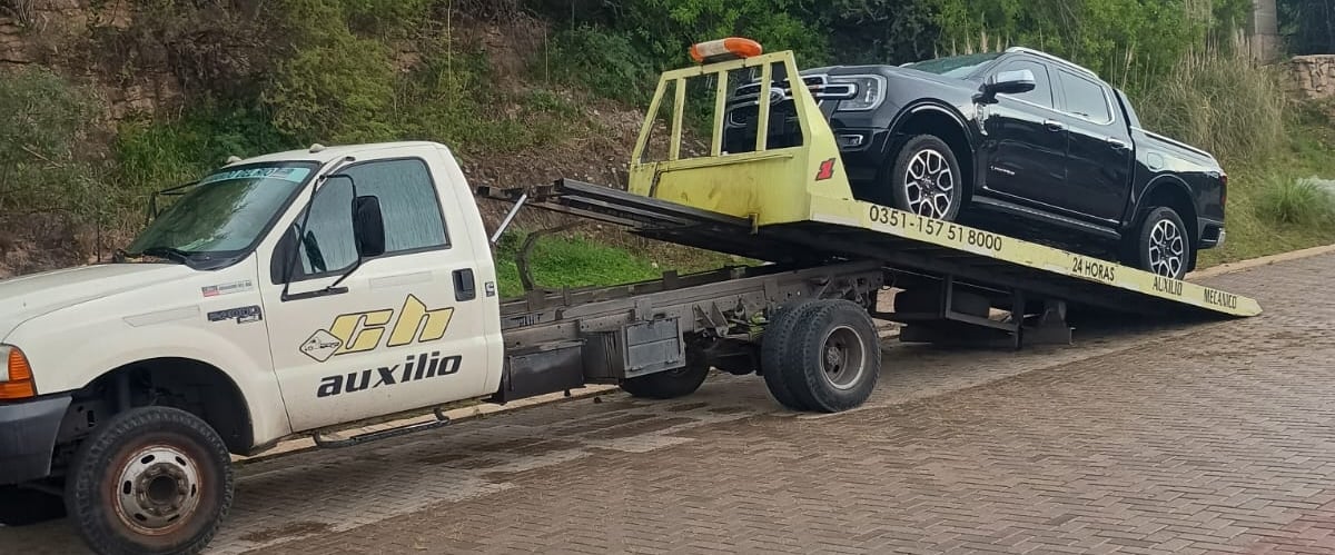 Grúas en Córdoba