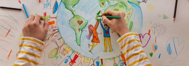 Children Drawing Image