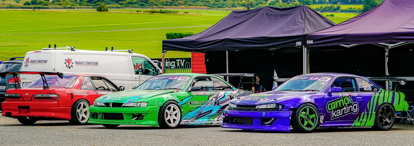 Stunt cars