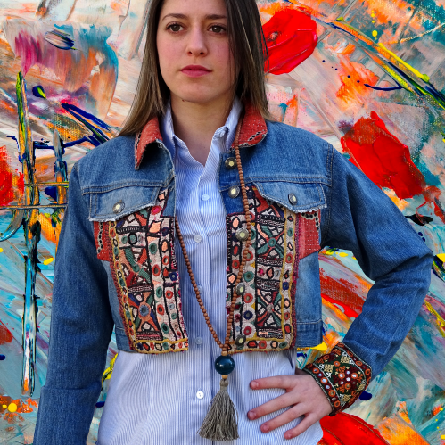 Rangoli Jacket denim con inserti preziosi applicati a mano