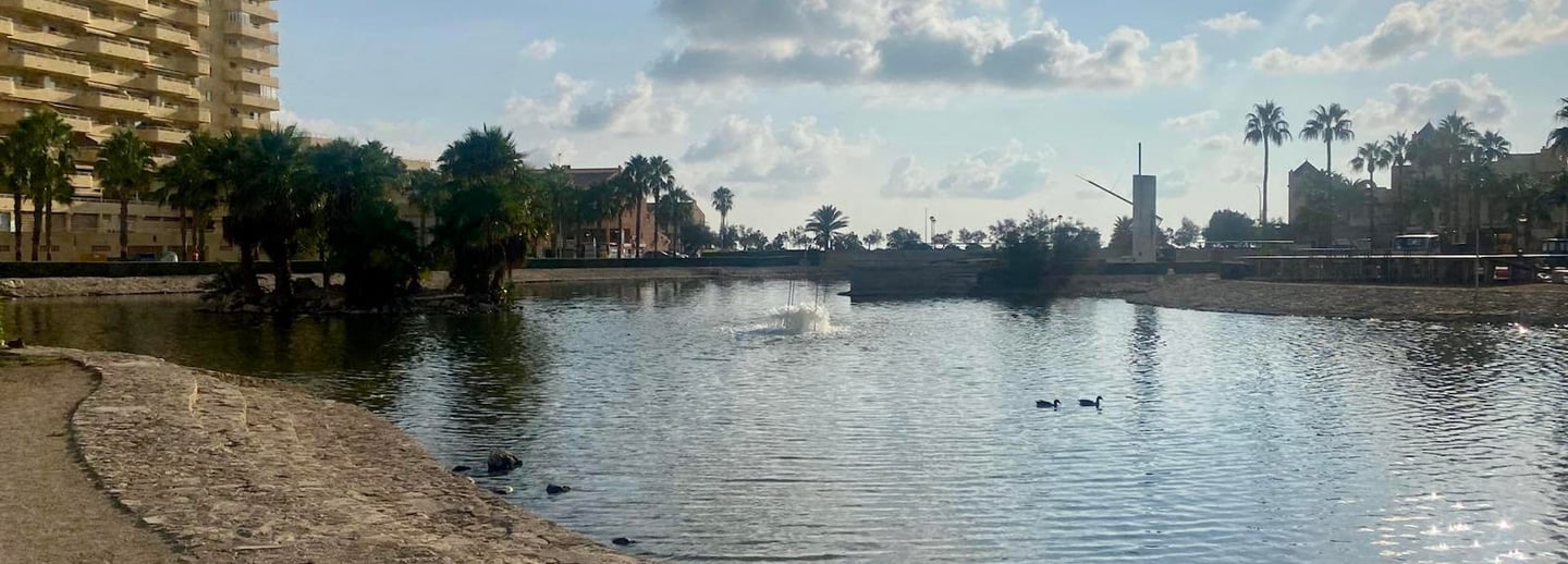 Zona Lago azul en playa Tavernes