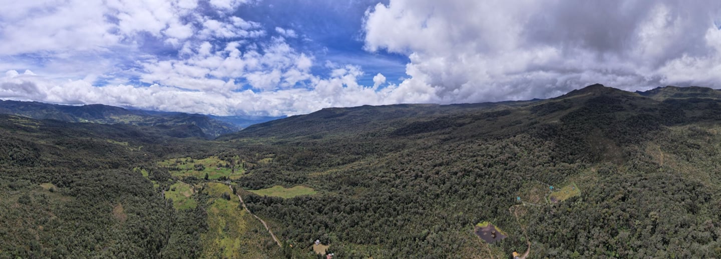 Vista panorámica de Reserva Natural El Páramo, Guasca, Cundinamarca, Colombia