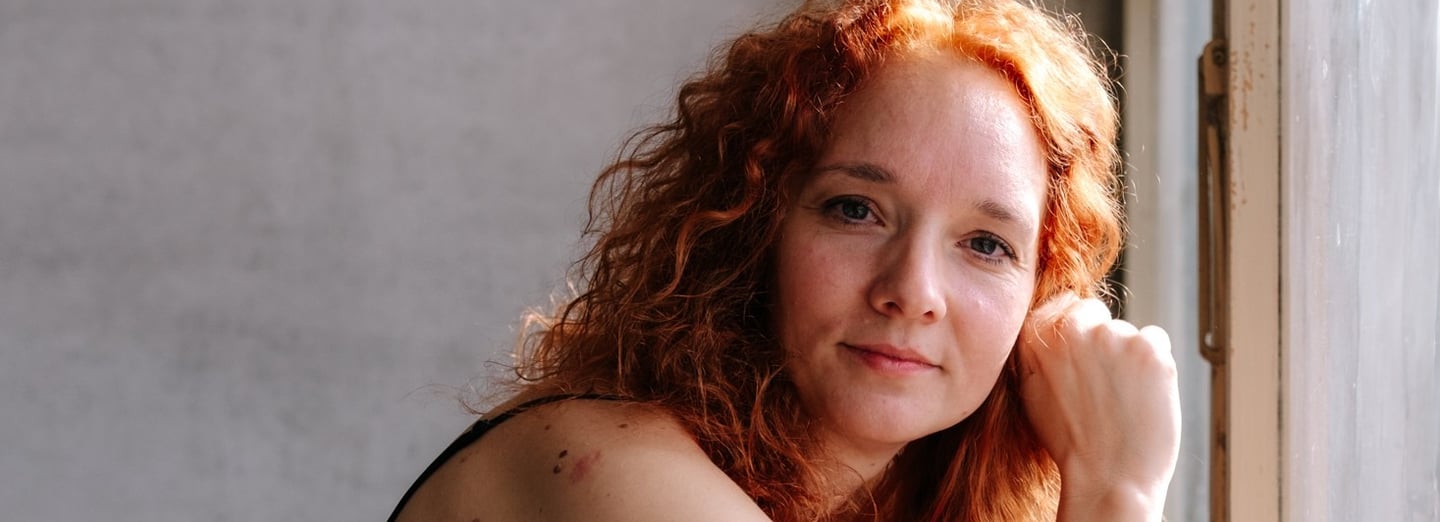 Lenka Zmeškalová – transformační koučka, NLP a EOV praktik a zakladatelka kouc40.