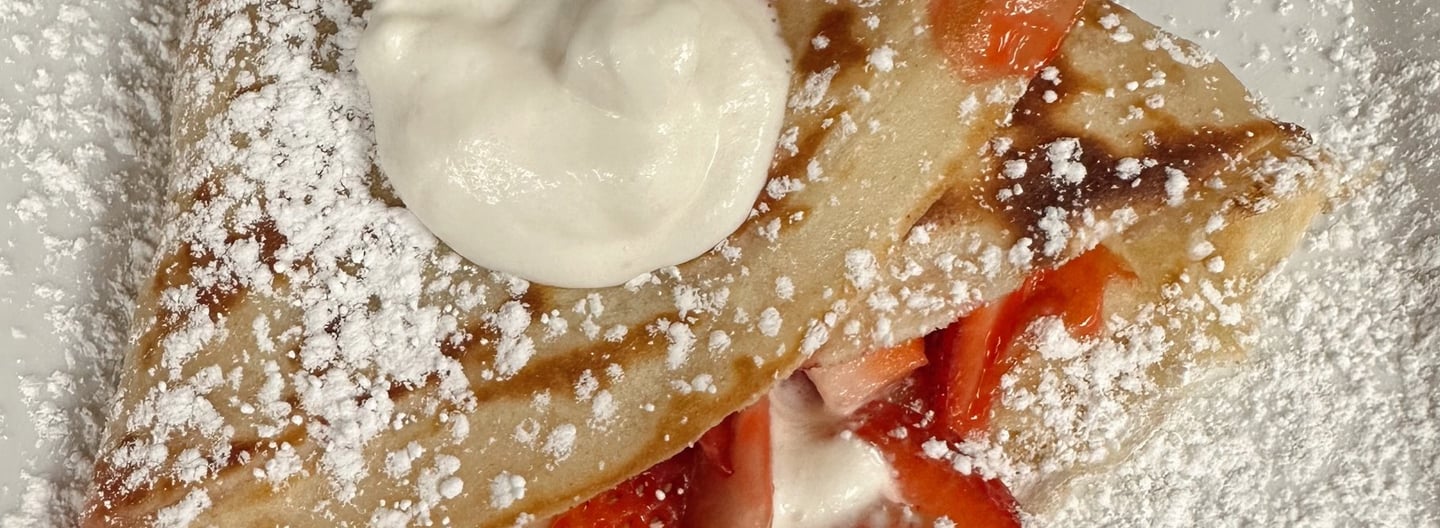 Strawberry Crepe, Auburn