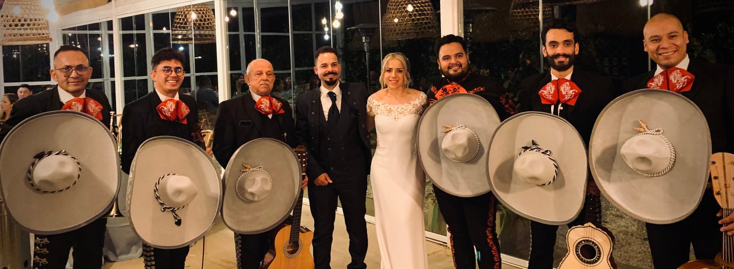 Mariachi profesional en Madrid actuando en evento privado