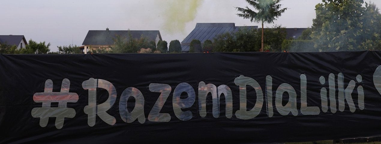pirobaner fajerwerki z napisem atrakcja pirotechnika
