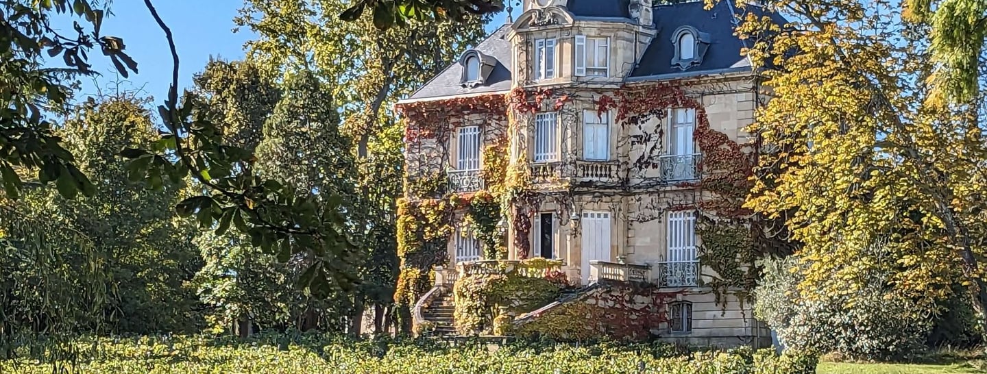 Chateau Les Carmes Haut Brion, Pessac-Leognan