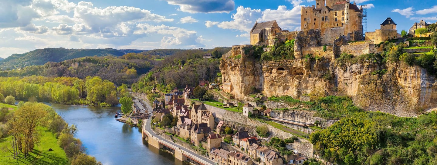 Dordogne river and Beynac village