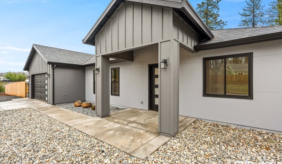 Roofing and Siding, Roofing Winnipeg, Roofing Contractors Winnipeg, Siding Companies Winnipeg