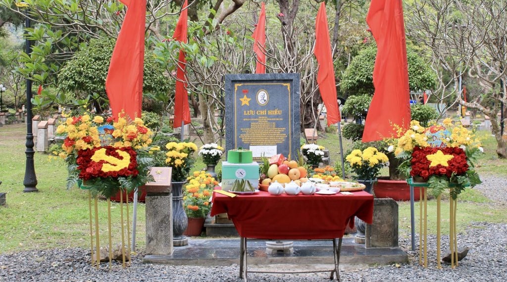 nghia-trang-hang-duong-con-dao