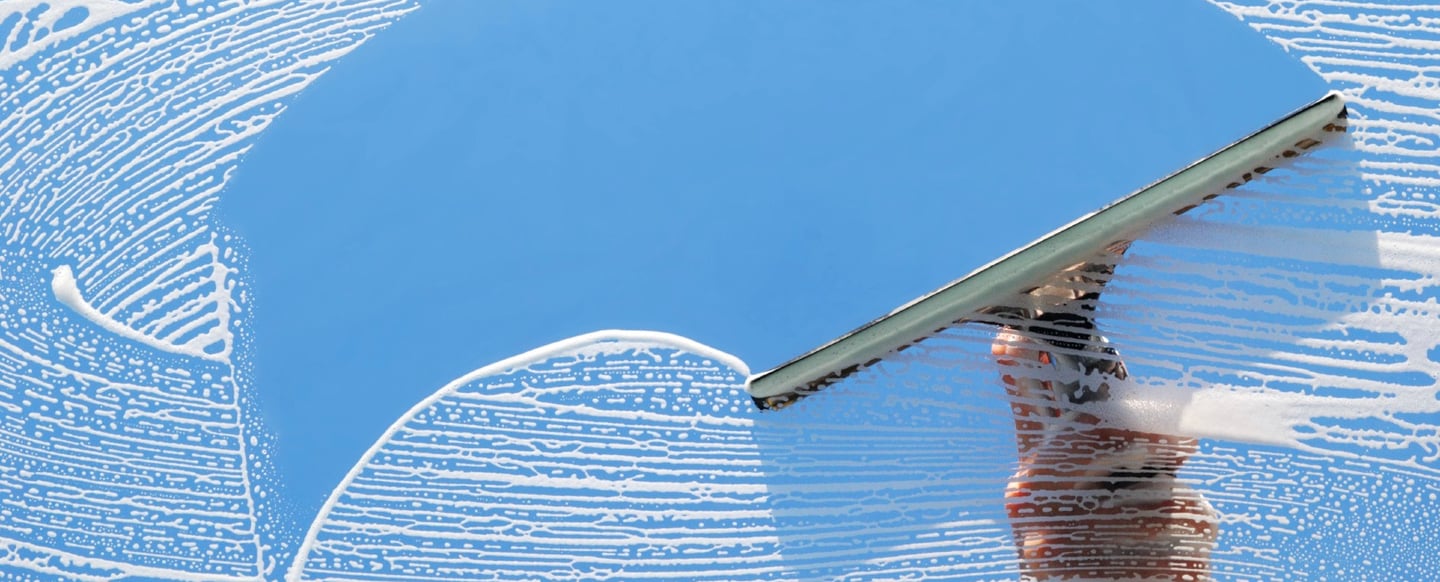 Window cleaning in Toronto