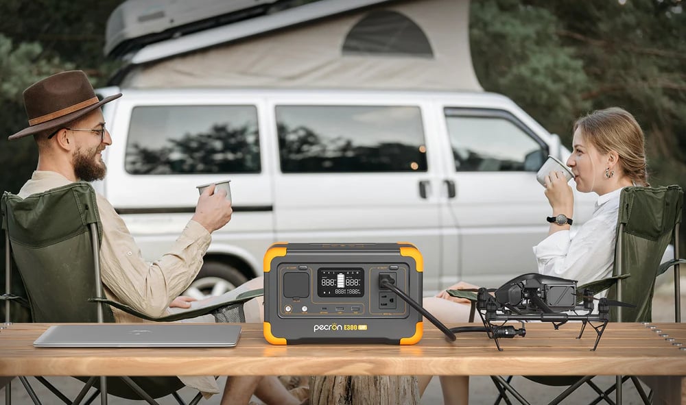 Pecron E300 Portable power station