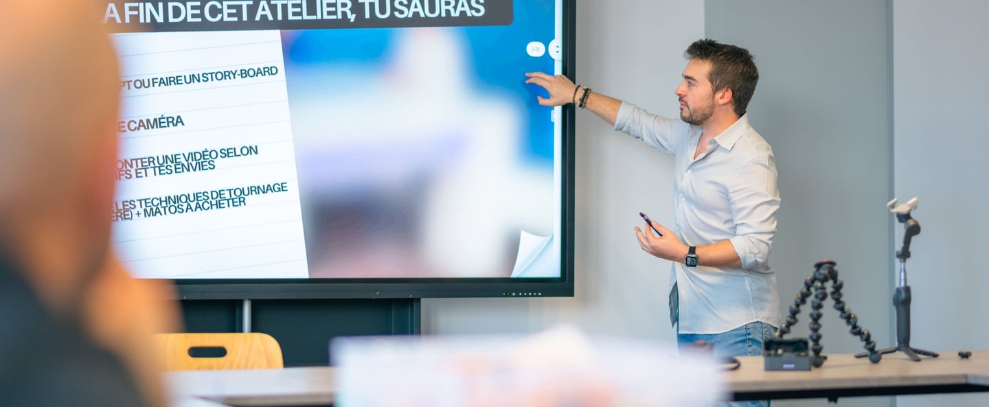 Aurélien Cailloce atelier animateur Le Mans paris Lyon host journaliste France