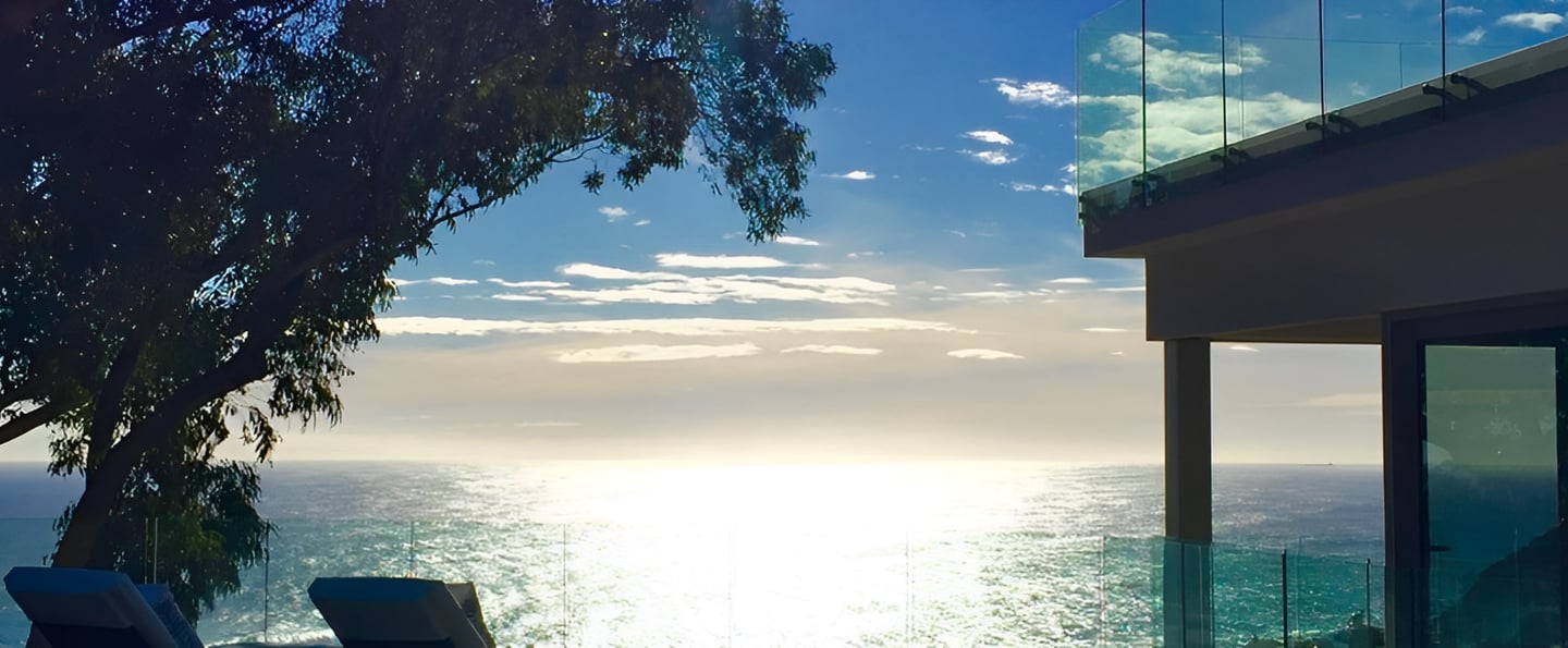 THE LLANDUDNO Ocean view sunset Villa for Rent