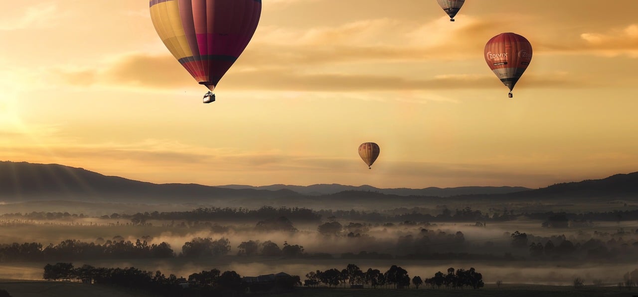 hot air balloon flying in the sky in Kenya: Best hot air balloon experiences