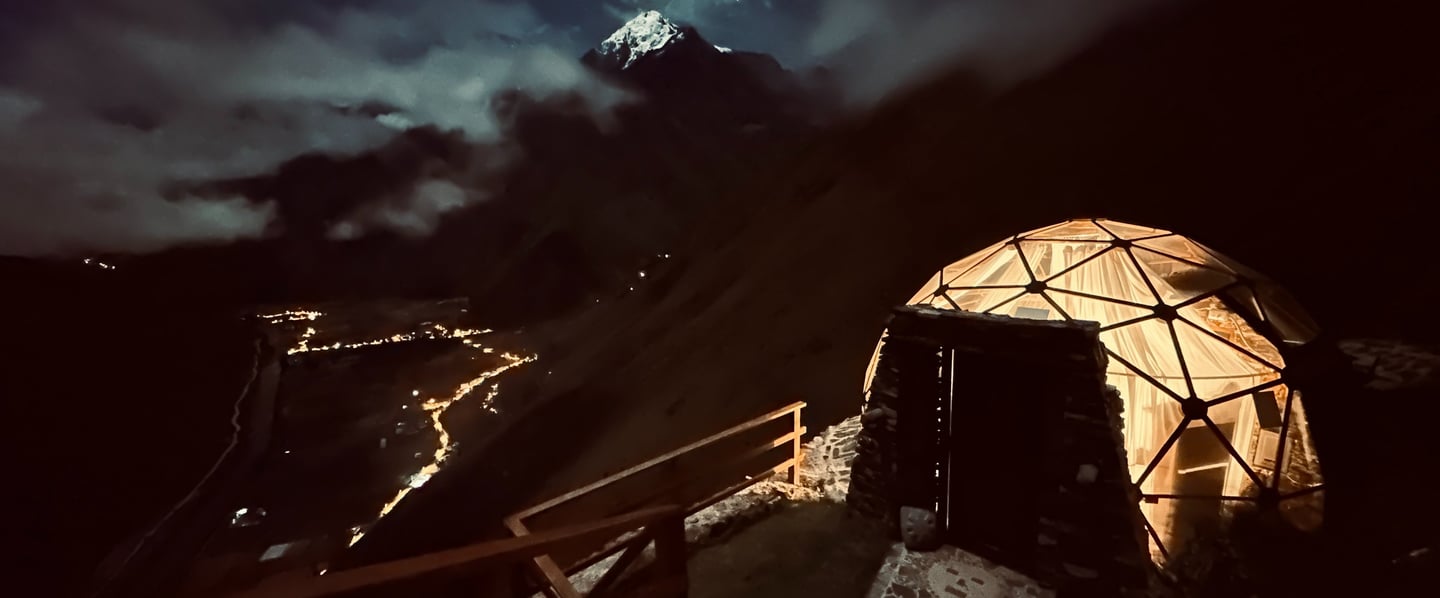 Hotel cápsula domo no Vale Sagrado, Peru.