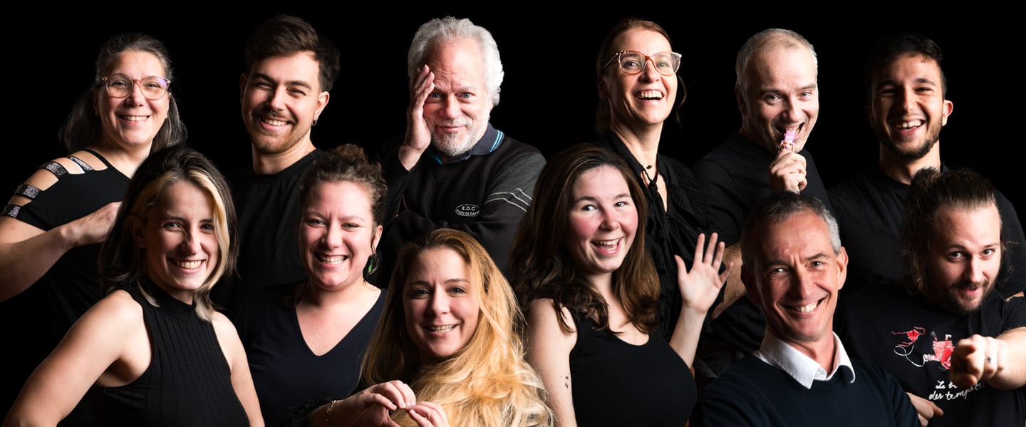 Photo de l'équipe des ateliers de la compagnie Constellations Éphémères 2024-2025