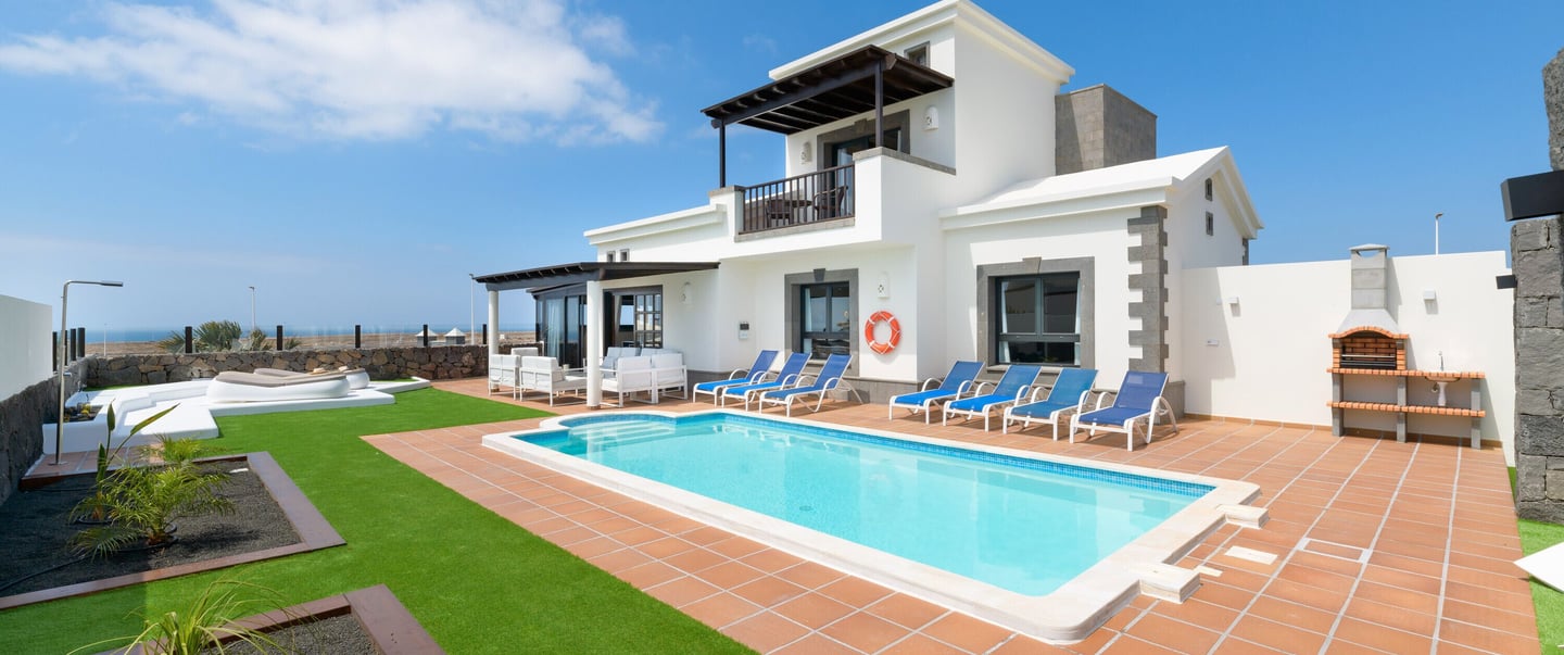 Vacation Home "Hipoclub Los Alisios 75" (Calle Bélgica s/n, Playa Blanca, 35580) , photo by Expedia