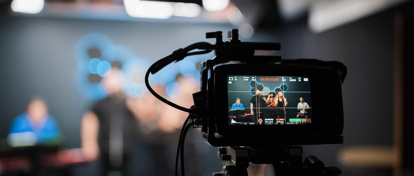 Live Shopping Leclerc Voyages  les coulisses Aurélien Cailloce animateur professionnel France host