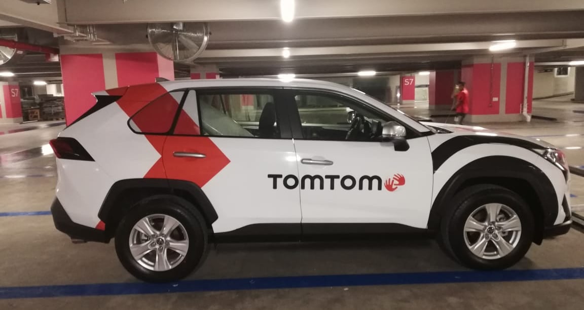 rotulación de autos para negocios  rotulación de flotillas empresariales  vinil para carros 