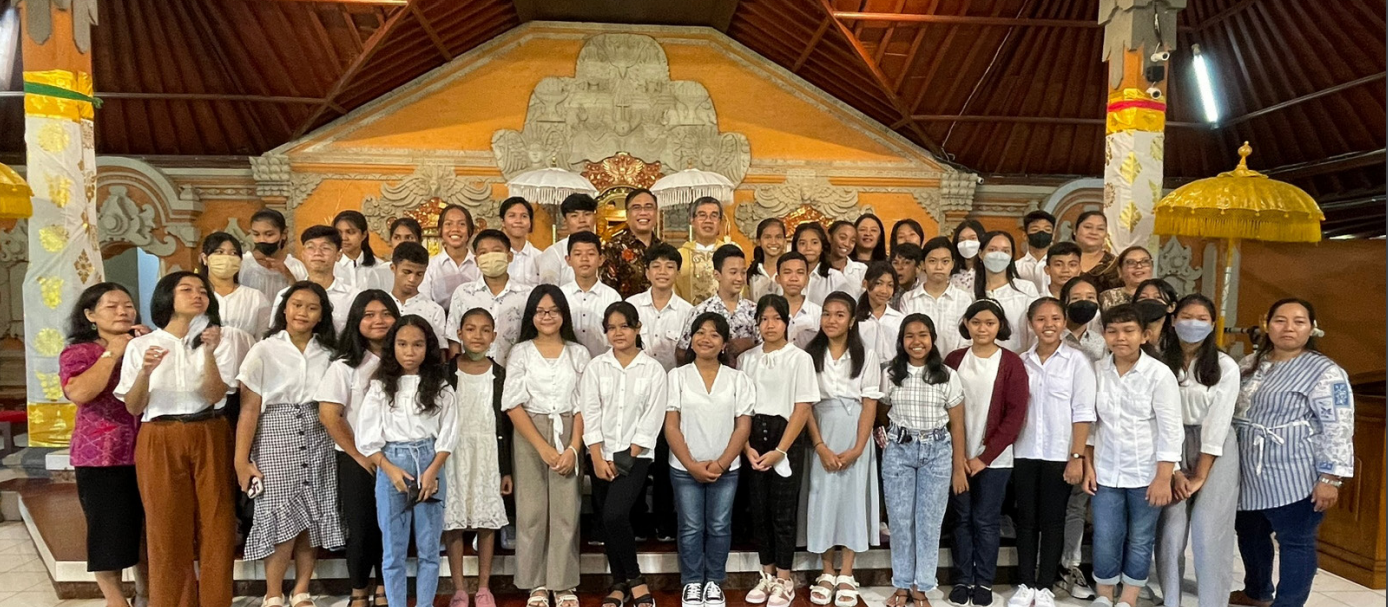 Foto bersama Sekami Tuka di Paroki Tuka Hari Anak Misioner 2023