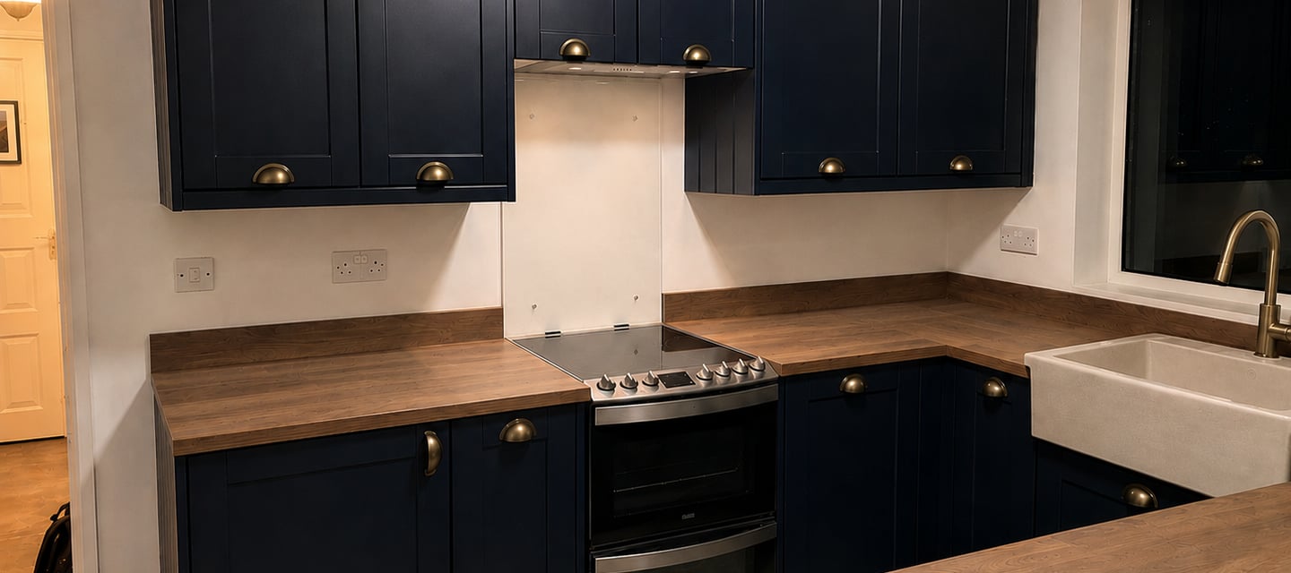 Real Howdens kitchen installation completed by The Oxford Kitchen Fitter.