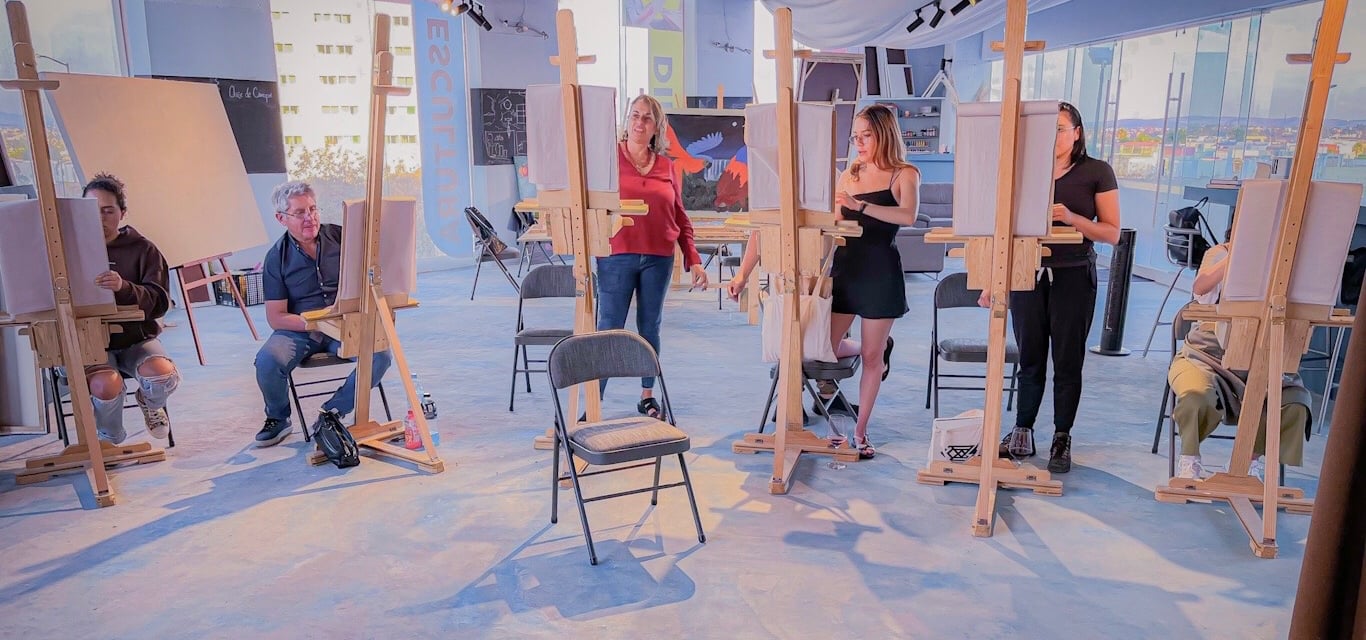 dibujo con modelo en vivo