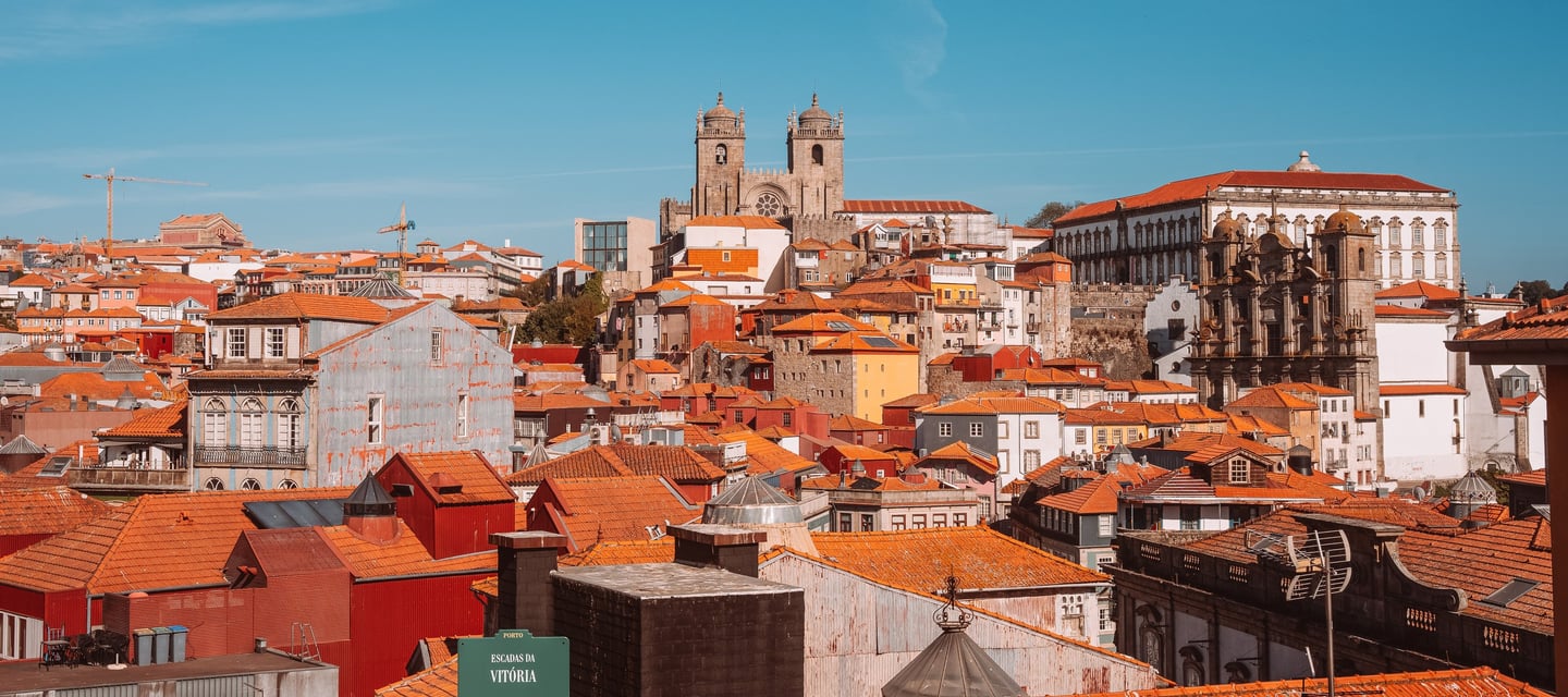 Serviços profissionais de fotografia, vídeo e gestão de redes sociais no Porto