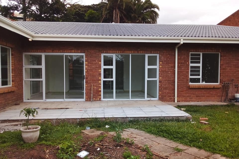 White aluminium sliding doors and windows done in Amanzimtoti
