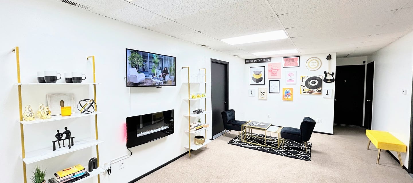 mogul life business center