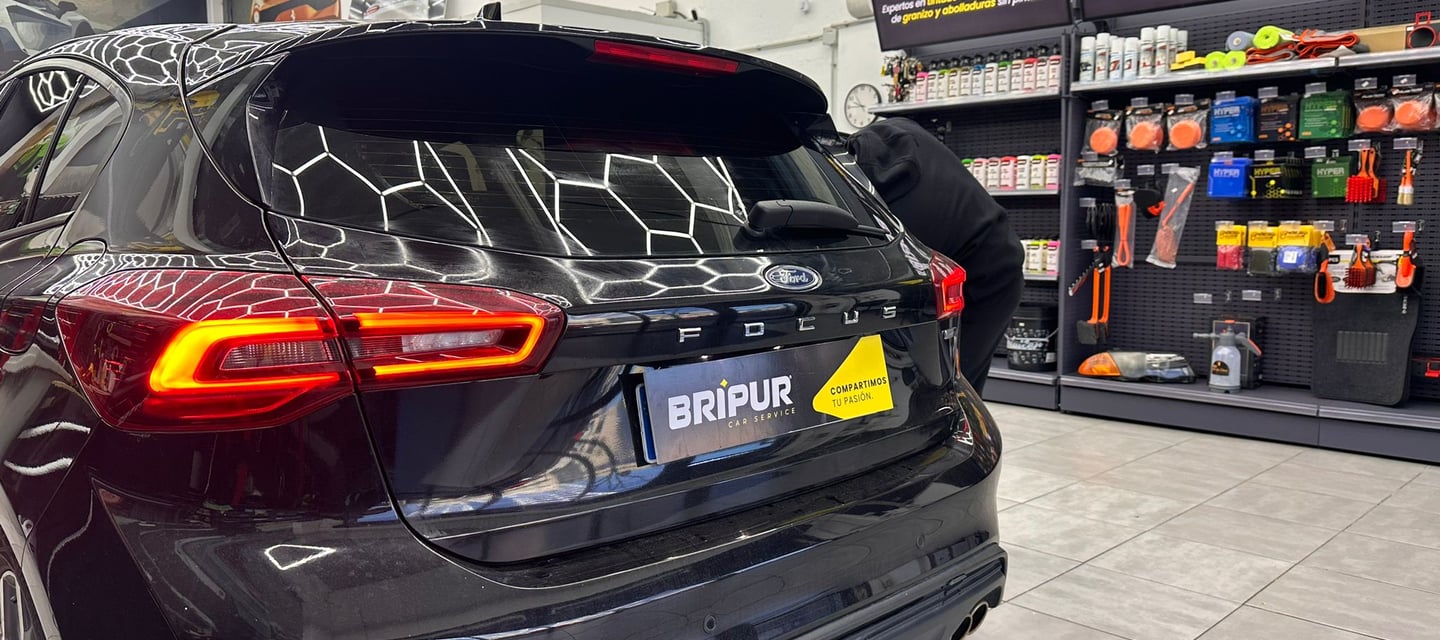 Tintado de lunas Ford Focus en madrid | Bripur