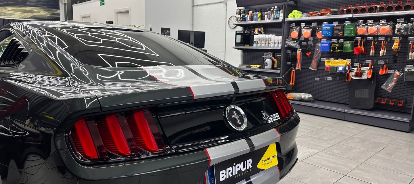 Tintado de lunas Ford Mustang en Madrid - Bripur.com