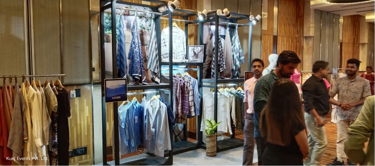 Display for garments