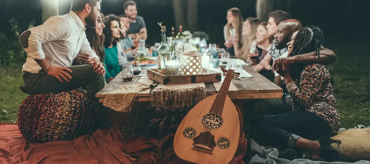 how to meet other digital nomads