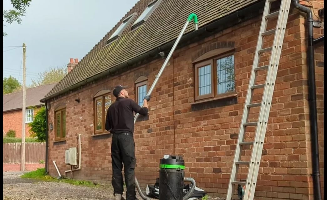 Driveway & Patio Cleaning & Maintenance Service