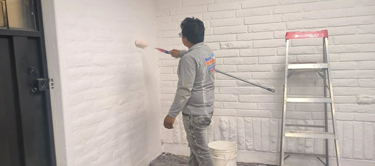 Pintura de Casas, Reformas e Instalación y Mantenimiento de Pisos en Quito