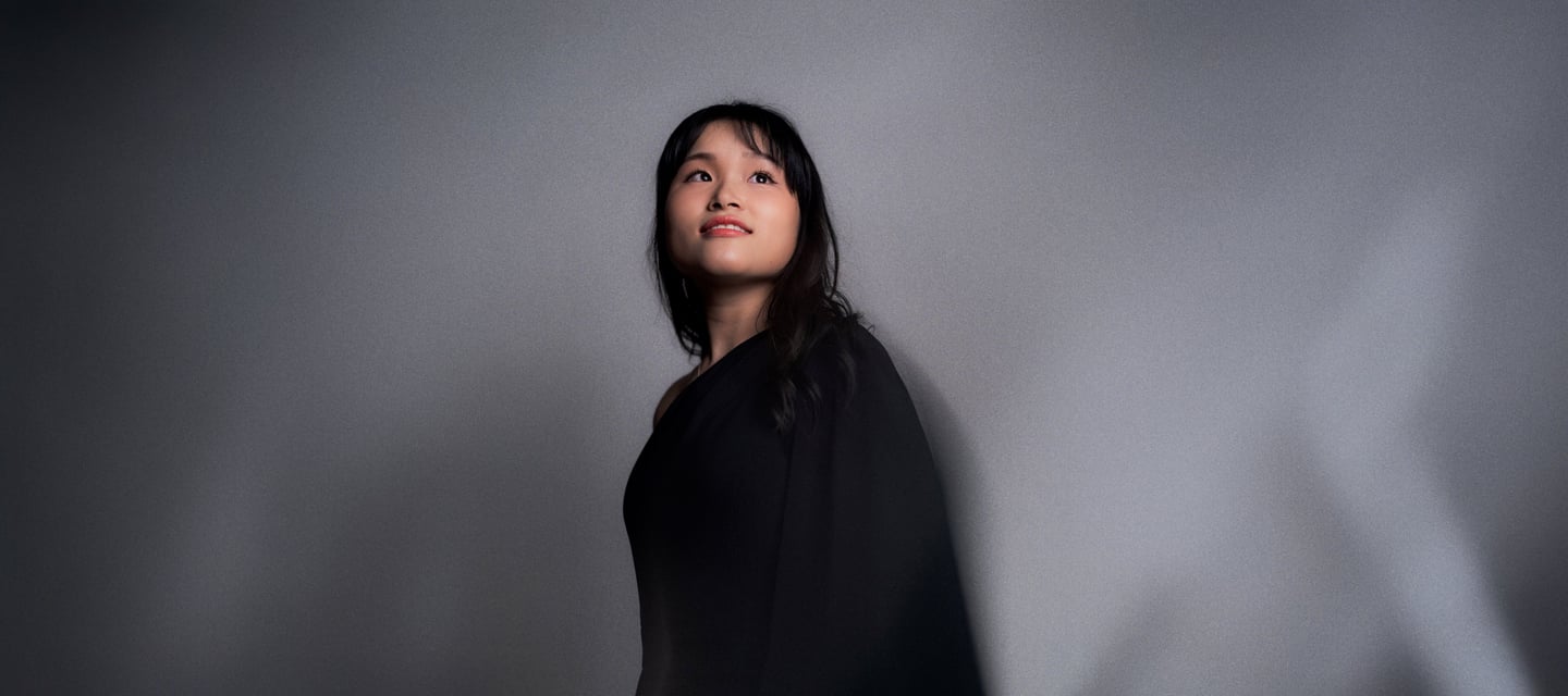 Bridget Yee pianist by Miki Wecel - main portrait